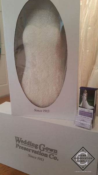 Traditional Line Wedding Gown Preservation Kit – Shipping Traditional Line Wedding Gown Preservation Kit – Shipping